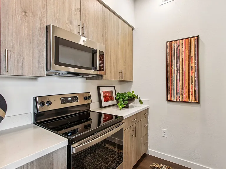 DC Heights Apartments — Photo 55