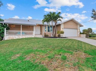 1461 Marlin St, Nokomis, FL 34275