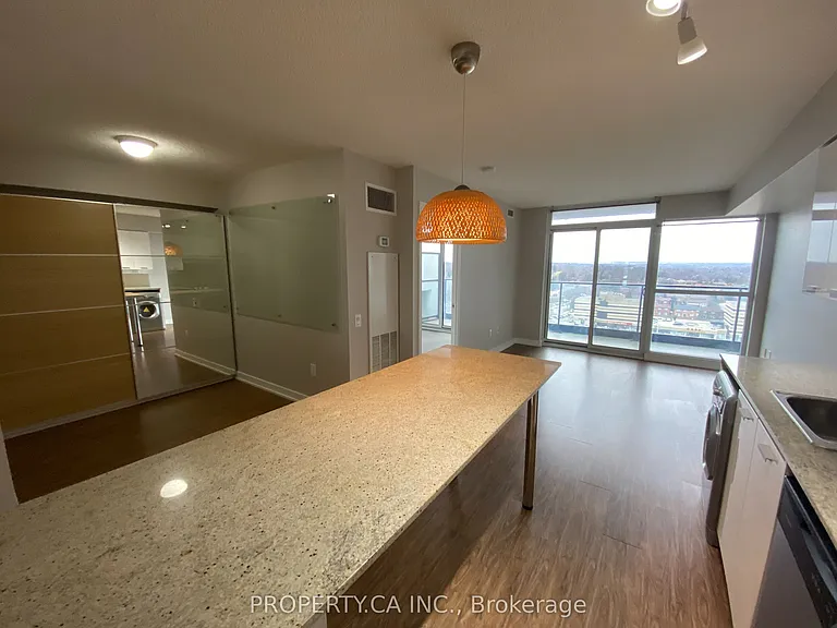 29 Singer Ct #1608 — Photo 3