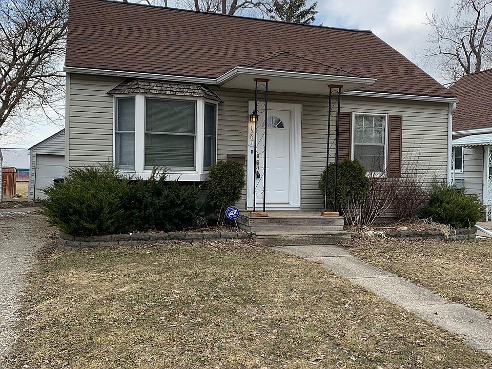 1st image of 1207 Cleo St