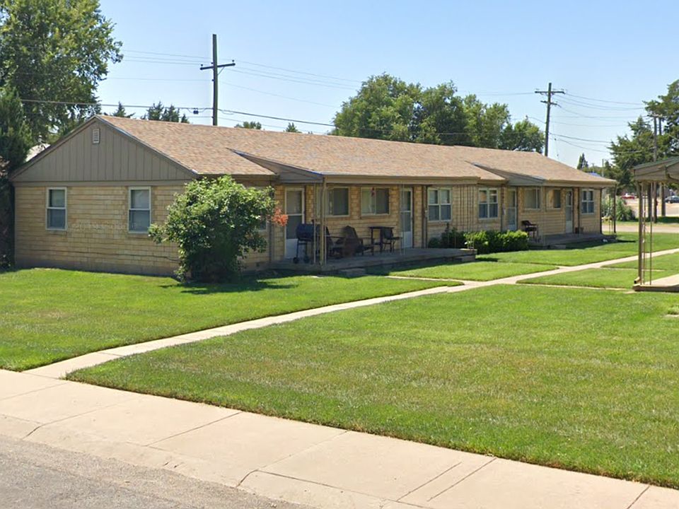 2nd image of 2431 Coronado Ave