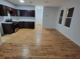 379 S 20th St #B, Newark, NJ 07103