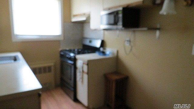 2nd image of 285 Edmunton Dr APT I5