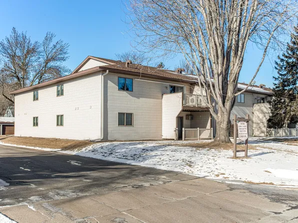 3130 Cory Ln APT 208, Hastings, MN 55033