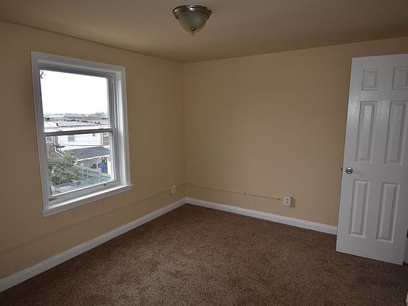 4th image of 1006 Elton Ave #Elton1023-b