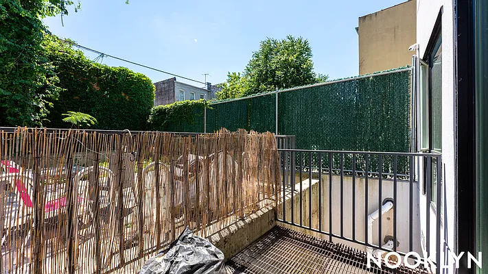 Rented by Nooklyn NYC LLC | media 11