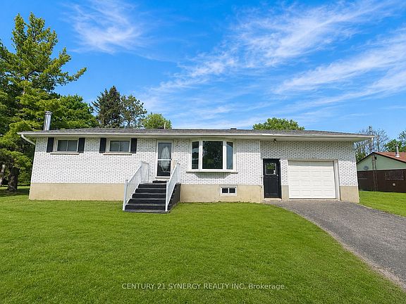 2nd image of 318 County Road 16 Rd