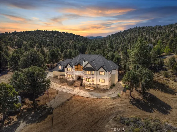 46647 Arastre Rd, Big Bear City, CA 92314