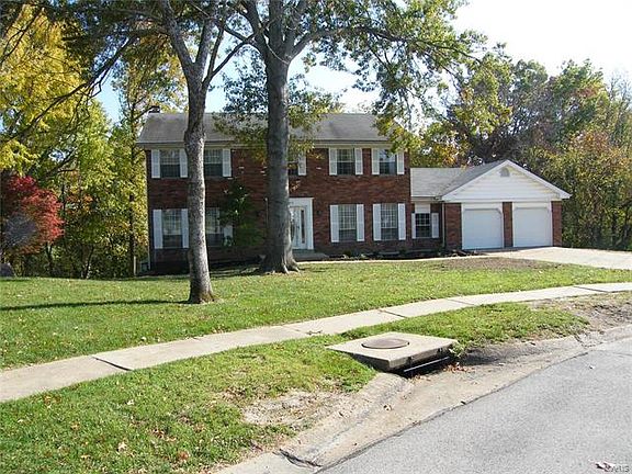 3rd image of 502 Winding Trail Ln