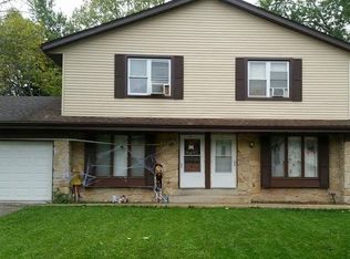 3624 Clairmont St, Racine, WI 53406