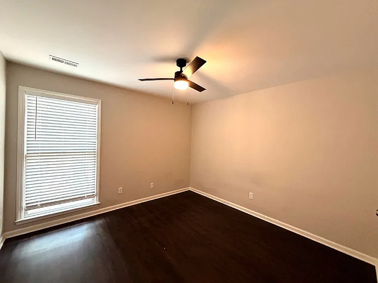 4840 N New Hope Rd #D — Photo 15