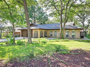 5504 Grissom Dr, Arlington, TX 76016