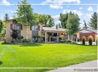 633 Evergreen St, Cheyenne, WY 82009
