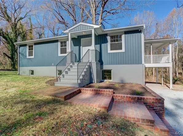169 Ampthill Rd, Cartersville, VA 23027