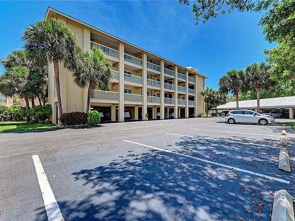 2nd image of 1125 Pinellas Bayway #104