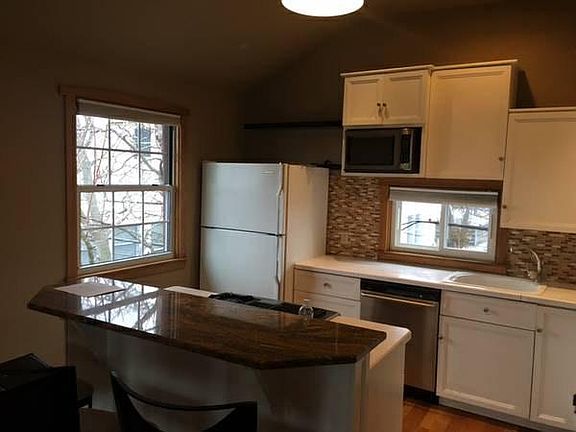 2nd image of 597 Neptune Blvd