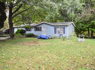 12094 Winans Rd, Dowling, MI 49050