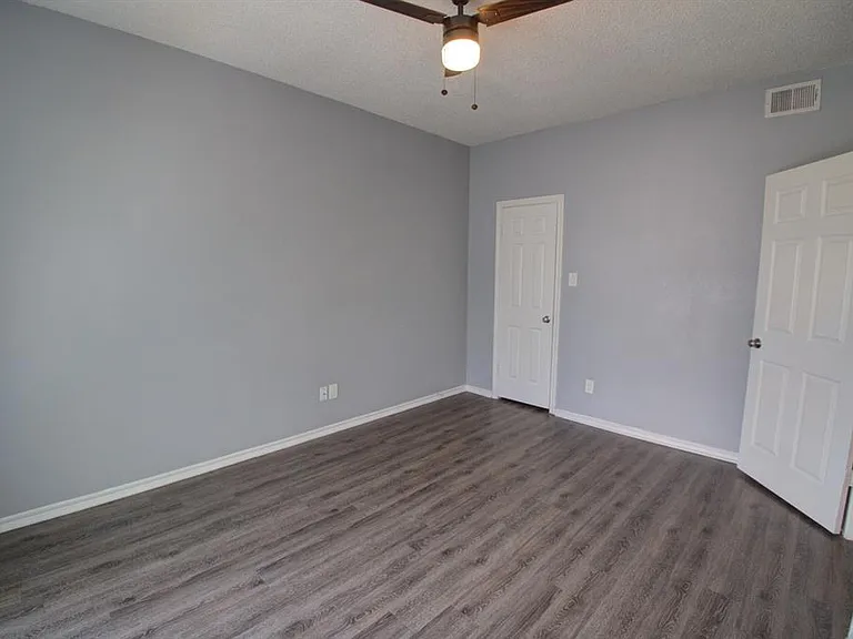 2606 Rio Grande St #305 — Photo 17