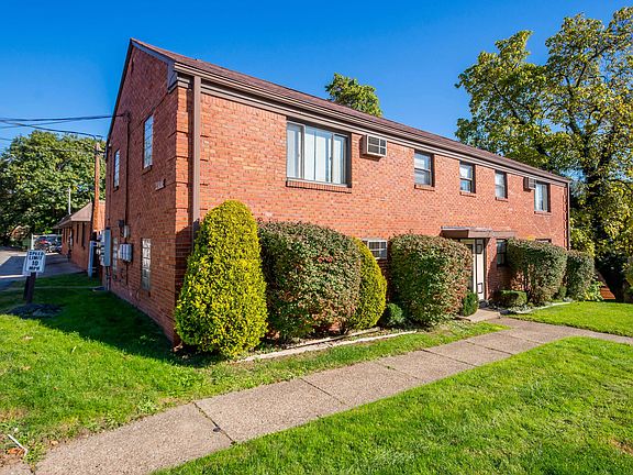 3rd image of 21-62 Melvin Ct #02833da38