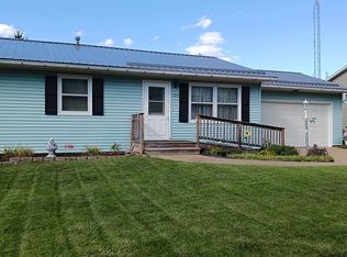 109 E Poplar Dr, Elizabeth, IL 61028