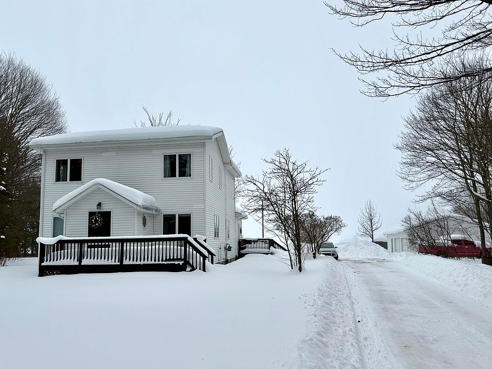 1st image of 609 W Six Mile Rd