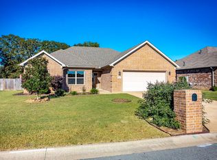 5005 Rope Trl, Jacksonville, AR 72076