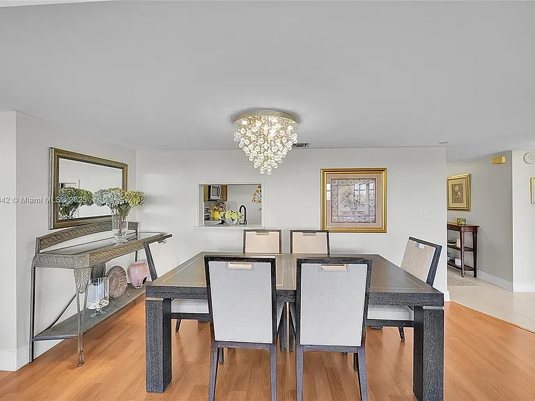 3200 N Port Royale Dr N #1009 — Photo 12