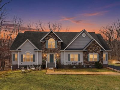 2067 Flint Hill Rd, Moneta, VA, 24121