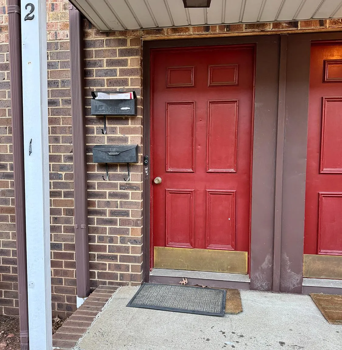 1 bed, 1.0 bath, 818 sqft, $1,900 — Photo 1