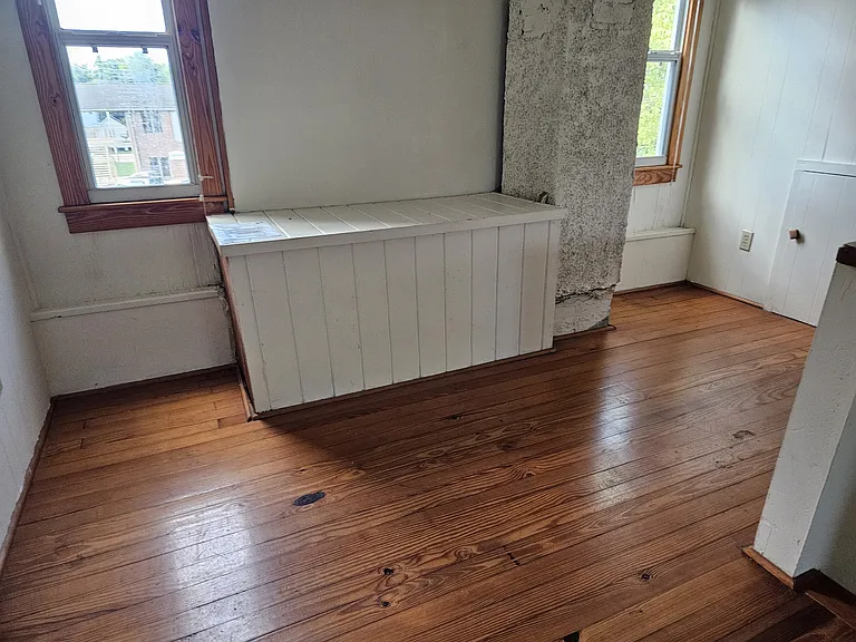 206 SW 3rd Ave — Photo 14