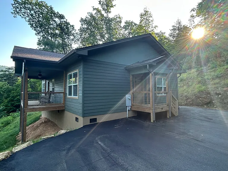 768 Cope Creek Rd — Photo 2