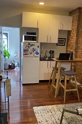 Rented by Nooklyn NYC LLC | media 7