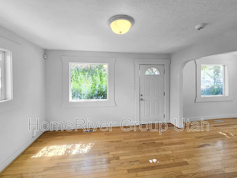 Liberty Wells — Photo 3