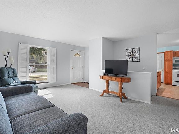 3rd image of 11833 McKelvey Gardens Dr