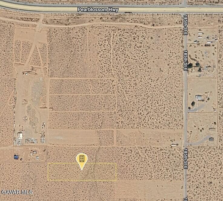 2nd image of 183rd Street East Ave #W5