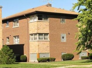 3006 Harlem Ave APT 2W, Riverside, IL 60546
