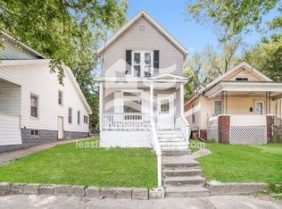 318 E Thrush Ave, Peoria, IL 61603