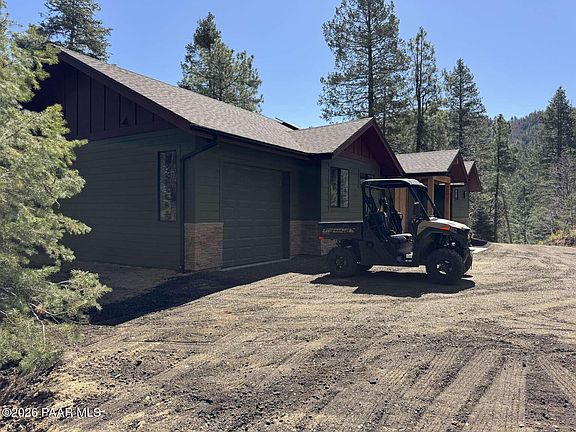 5th image of 3022 E Timber Line Rd