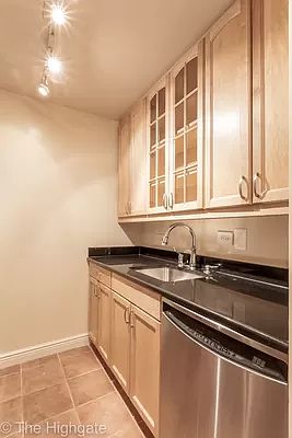 5th image of 182 E 95th St APT 12F