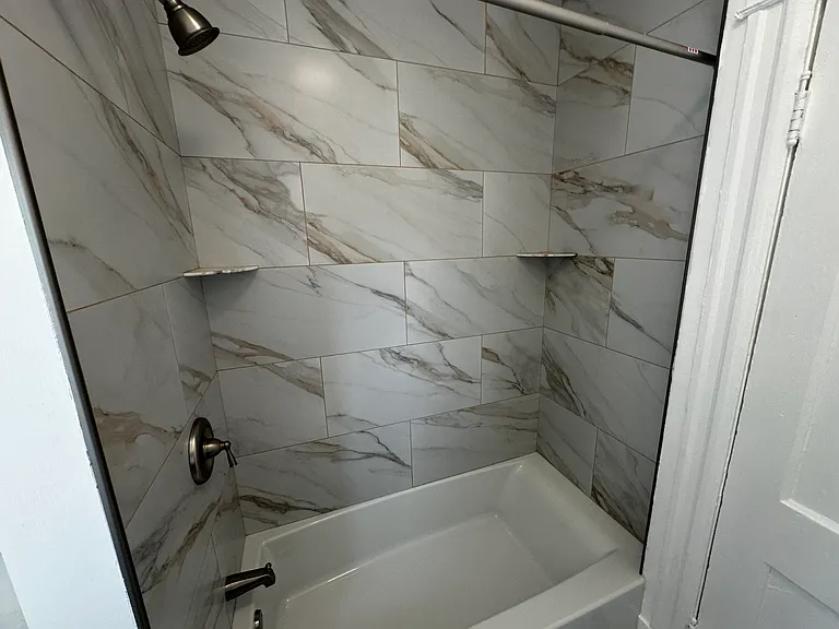 1223 F St NE — Photo 25