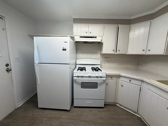724 Elizabeth St — Photo 7