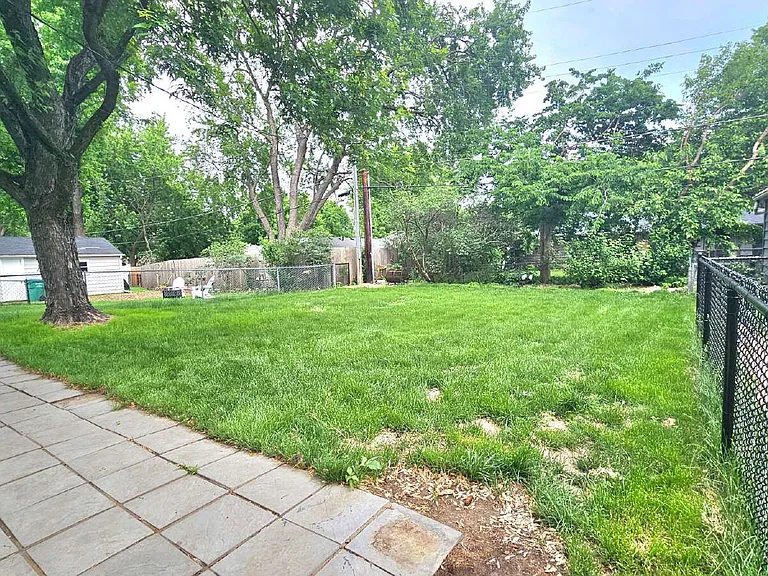 3029 Texas Ave S — Photo 21
