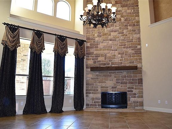5th image of 9678 Candlewood Dr