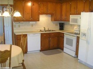 7219 Whirlaway Dr, Midlothian, VA 23112