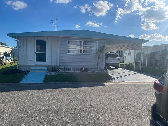 3rd image of 14300 66th St N #1102