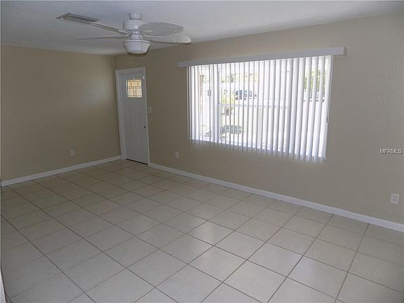 2nd image of 1323 Ohio Ave