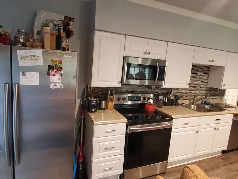 1815 Greenwood Dr — Photo 6