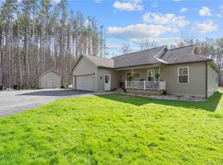 46 Otis Acres Dr, Pulaski, NY 13142