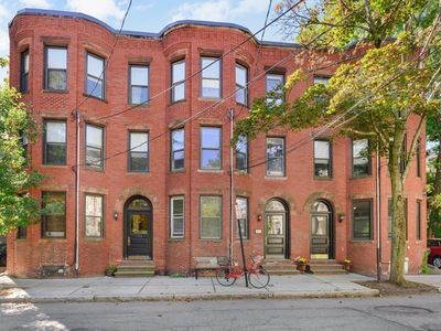 120 Brook St #1, Brookline, MA, 02445