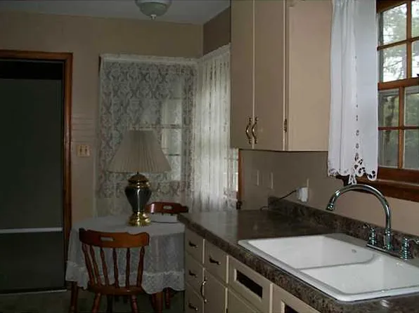 Emerson Dr, Ottawa Lake, MI 49267